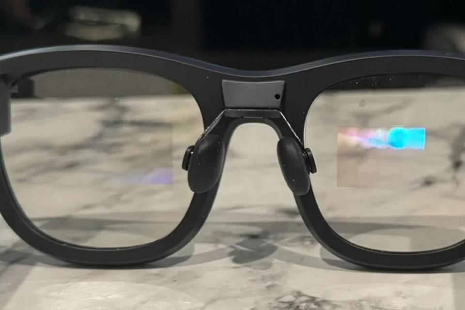 VR GLASSES-2.jpg